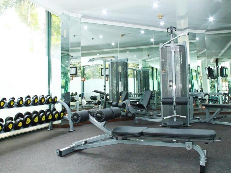 Aryaduta Suite Semanggi Jakarta Exterior foto